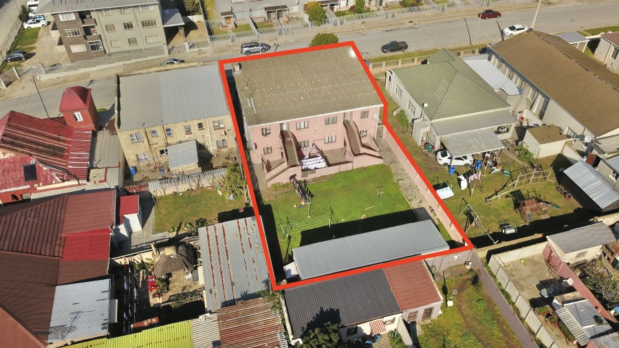 9 Bedroom Property for Sale in Sydenham Eastern Cape